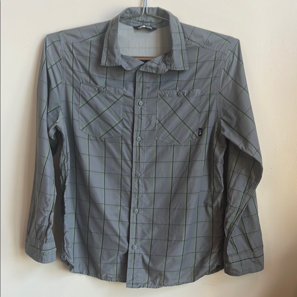 The North Face Gray and Green Shirt